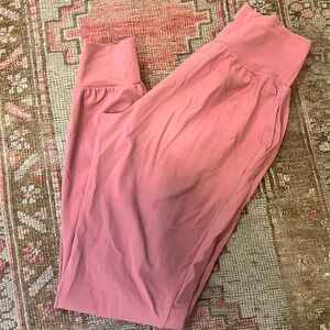 Athleta salutation tall jogger